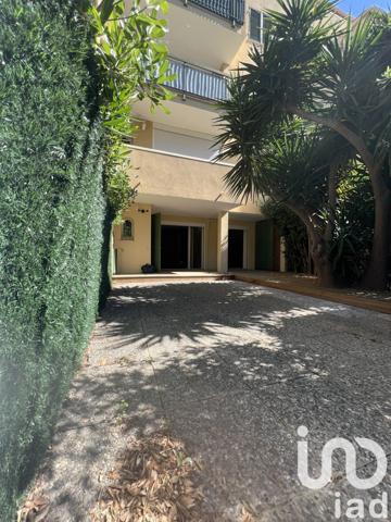 Appartement 3 pièces de 48 m² à Cavalaire-sur-Mer (83240)