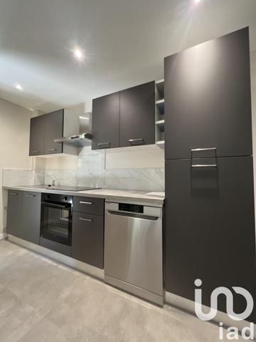 Appartement 3 pièces de 48 m² à Cavalaire-sur-Mer (83240)