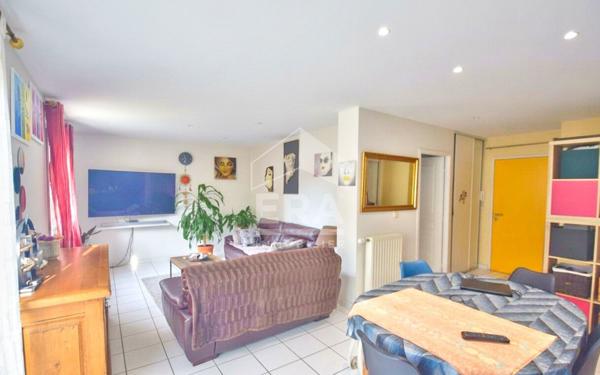 A 5 mns de CHAZAY D'AZERGUES- Duplex avec jardin privatif et terrasse 5 pièce(s) 99 m2
