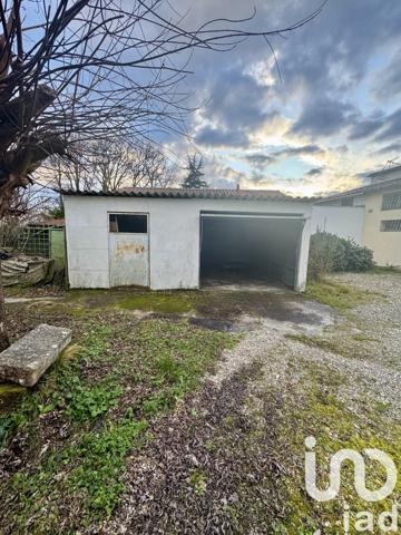 Maison 3 pièces de 75 m² à Camblanes-et-Meynac (33360)