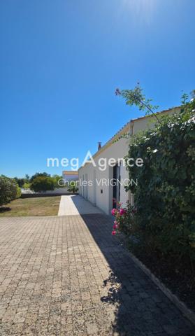 Maison à Les Sables-d'Olonne, 85180 - 5 pièces 150m²