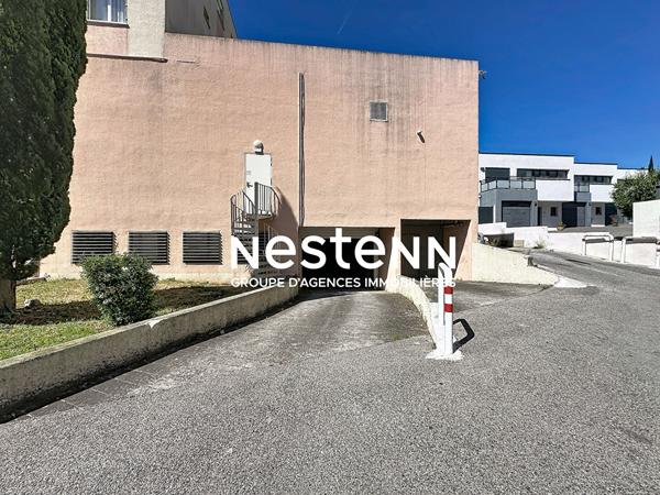 Parking / box centre ville Carnoux En Provence 13 m2