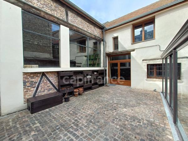 A vendre SENNECEY LE GRAND MAISON de 136 m² - DEPENDANCE ET ATELIER DE 262 m²