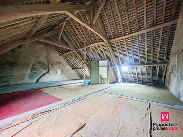 Belle maison de village à rénover - Centre bourg, au calme - 165 m2