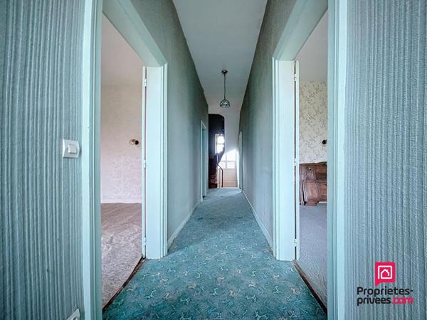 Belle maison de village à rénover - Centre bourg, au calme - 165 m2