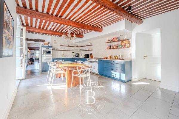 Ménerbes, Maison 6 Chambres -  473 m² à vendre