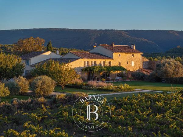 Ménerbes, Maison 6 Chambres -  473 m² à vendre