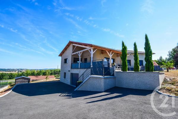 Appartement F6 à vendre  6 pièces - 266 m 2   ROANNE  - 42