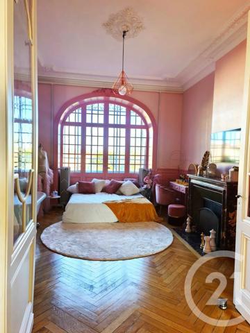 Appartement F6 à vendre  6 pièces - 266 m 2   ROANNE  - 42