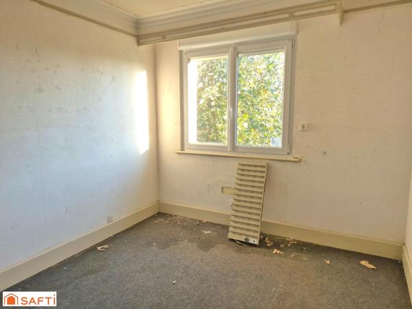 Maison en campagne avec Hangar et dépendances