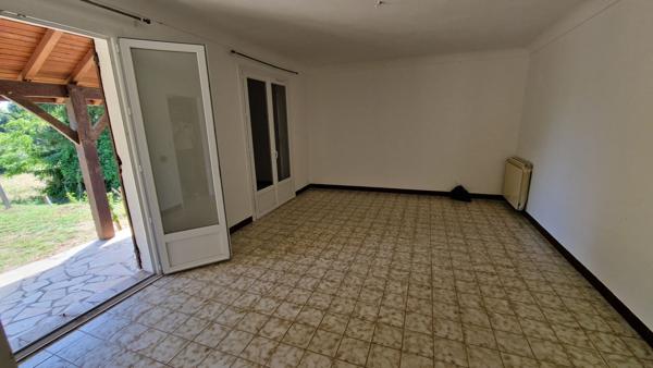 Charmante Maison a Vendre a CREYSSE - Un Ecrin de Tranquillite