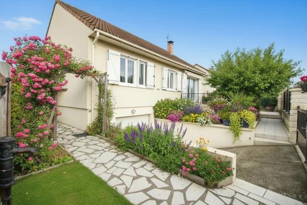 Charmante maison de plain-pied 5 pièces 82 m², avec sous-sol total – Chambly (60)