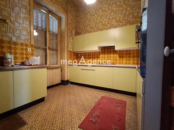 Maison à VIERZON, 18100 - 7 pièces 210m²