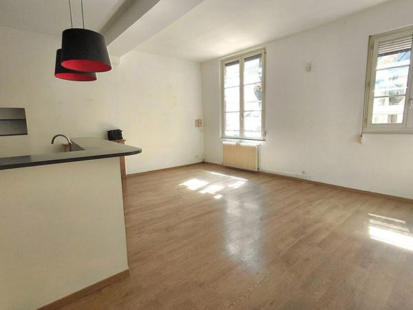 Appartement Chalon Sur Saône 5 pièces 86.8 m2 - garage