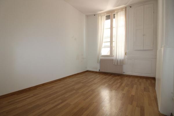 Appartement Chalon Sur Saône 5 pièces 86.8 m2 - garage