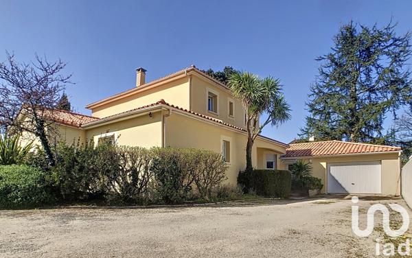 Maison à vendre 8 pièces 180 m² Bouguenais