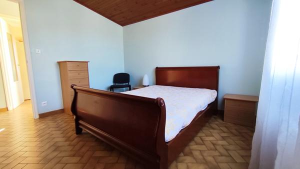 Maison avec espaces garages et atelier – Zone artisanale – Fort potentiel Saint-Martin-de-Valgalgues (30520)