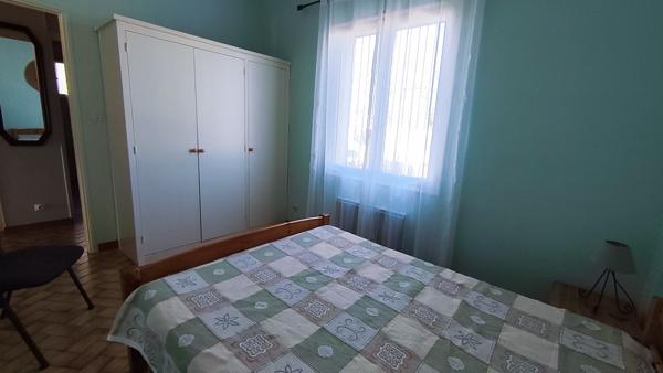 Maison avec espaces garages et atelier – Zone artisanale – Fort potentiel Saint-Martin-de-Valgalgues (30520)