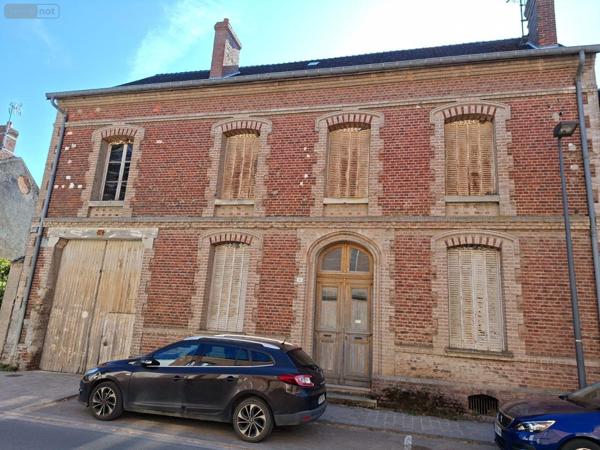 Immeuble à vendre à Crécy-sur-Serre dans l'Aisne (02270), ref : 02014/894