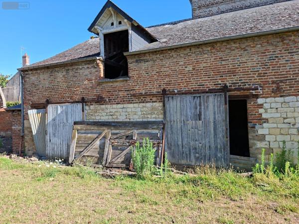 Immeuble à vendre à Crécy-sur-Serre dans l'Aisne (02270), ref : 02014/894