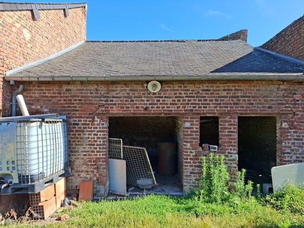 Immeuble à vendre à Crécy-sur-Serre dans l'Aisne (02270), ref : 02014/894