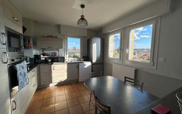 Maison à vendre    5 pièces •  Pleumeur-Bodou