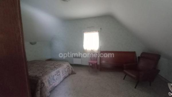 Maison, dépendance, garage et jardin