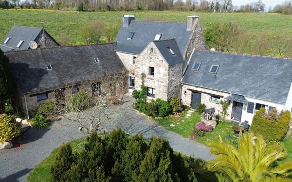 Maison à vendre    10 pièces •  Plestin-les-Grèves