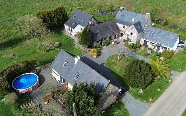 Maison à vendre    10 pièces •  Plestin-les-Grèves