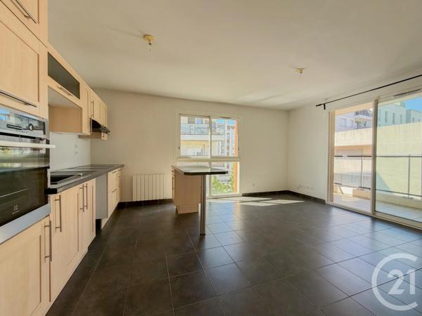 Appartement T3 à vendre  3 pièces - 61,24 m 2   VILLEURBANNE  - 69