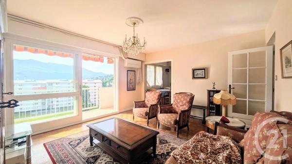 Appartement T4 à vendre  4 pièces - 77,23 m 2   AIX LES BAINS  - 73