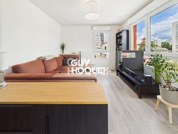 BEL APPARTEMENT T2 AVEC BALCON A MAROMME (76150)