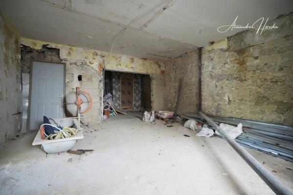 Maison à vendre 10 pièces de 300 m²
