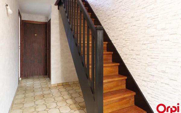 Maison à louer    4 pièces •  Lyon 3