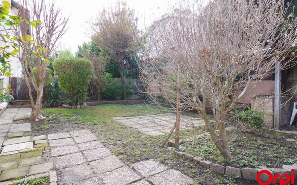 Maison à louer    4 pièces •  Lyon 3