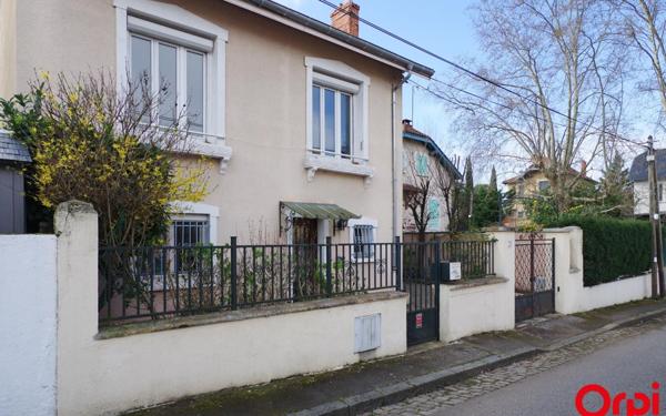 Maison à louer    4 pièces •  Lyon 3