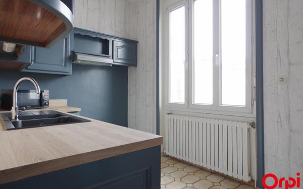 Maison à louer    4 pièces •  Lyon 3