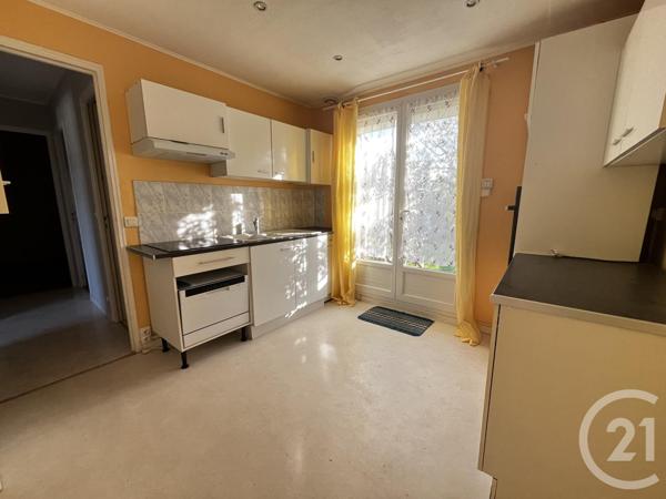 Maison à vendre  4 pièces - 95,47 m2 AUNEAU BLEURY ST SYMPHORIEN - 28