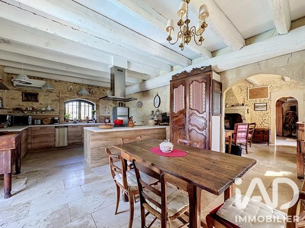 Maison à vendre 5 pièces 170 m² Vauvert
