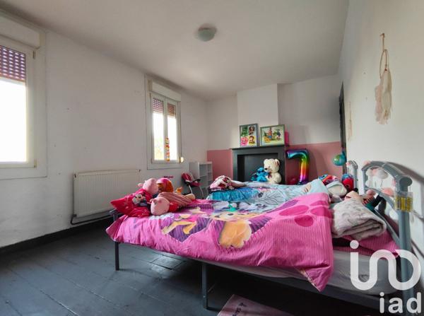 Maison 4 pièces de 95 m² à Anzin (59410)