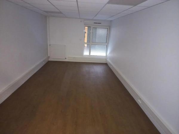 Bureau à louer à Boussy-Saint-Antoine (91800)