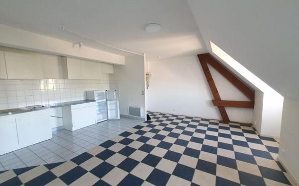 Appartement à louer    2 pièces •  Tours