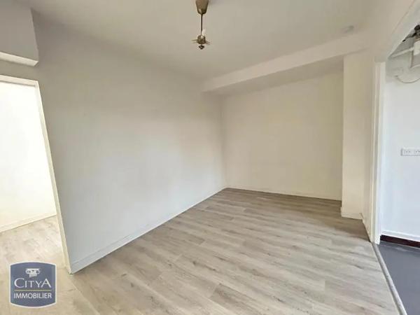 Appartement à louer 2 pièces 35.21m² Chevilly-Larue (94550)