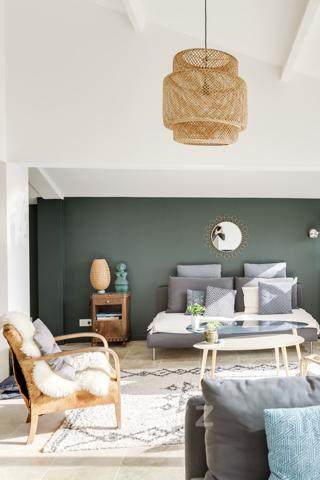 Triplex totalement rénovée dans résidence sécurisée