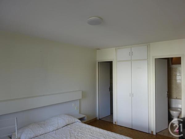 Immeuble à vendre  611 m2 DAX - 40