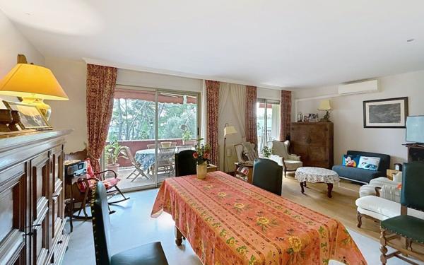Appartement à vendre    3 pièces • 92,19 m2 Cagnes-sur-Mer