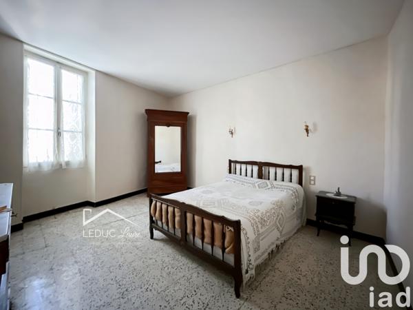 Maison à vendre 7 pièces 193 m² Laudun-l'Ardoise