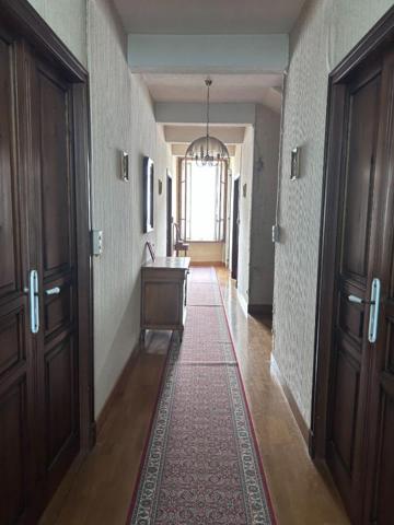 Maison  8 pièce(s) 318 m2