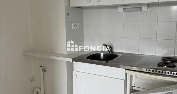 Location Appartement 2 pièces 41.3 m² - Saint-brieuc 22000