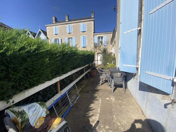 Ensemble immobilier de 7 logements – Saint-Maixent-l’École